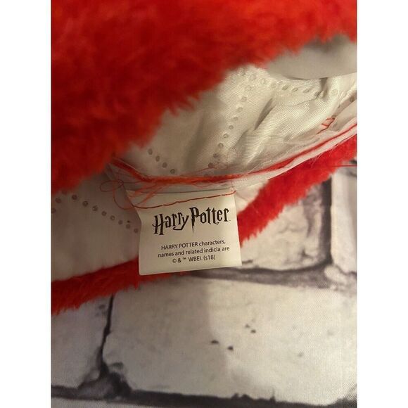 Harry Potter‎ Hogwarts Crest 21” Christmas Stocking Wizarding World 2019 - Picture 6 of 7